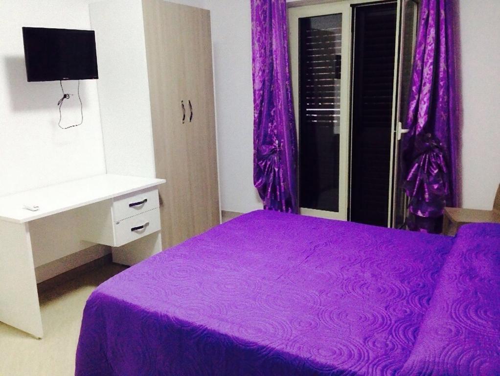 Red Stone Hotel Diamante Bilik gambar